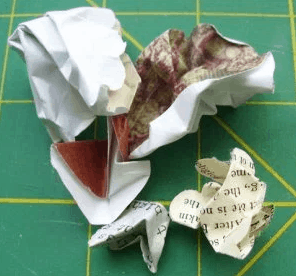 Crumbled paper circles, wad up for fall paper flower bouquet | DuctTapeAndDenim.com