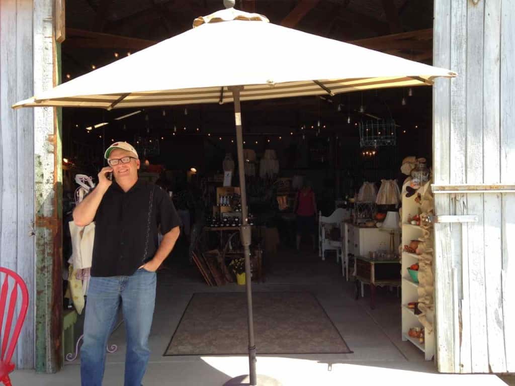 The Music Man found some shade at the September opening of the Almond Blossom Barn Boutique | DuctTapeAndDenim.com