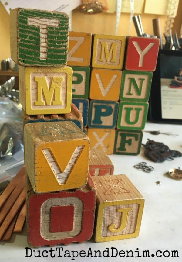 Vintage blocks for my DIY photo holder project | DuctTapeAndDenim.com
