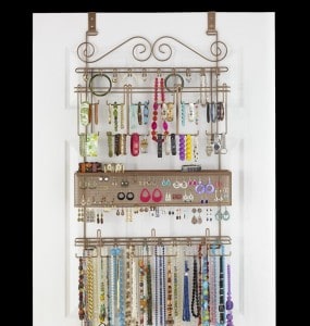 Overdoor jewelry organizer. More jewelry organization ideas on DuctTapeAndDenim.com