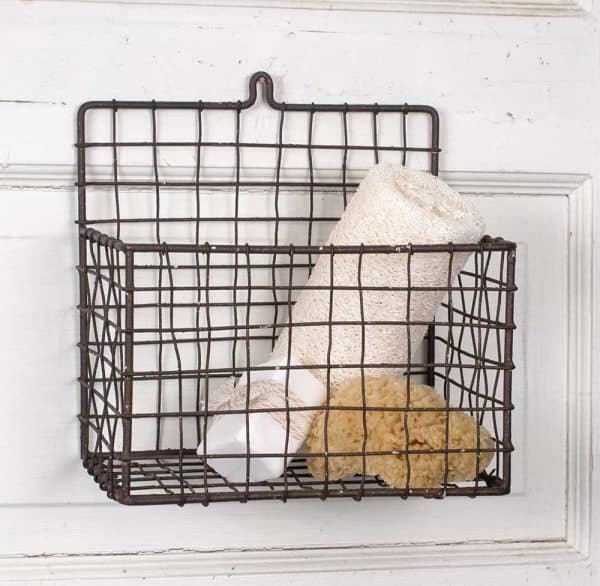 Farmhouse Storage Ideas, hanging wire basket | DuctTapeAndDenim.com