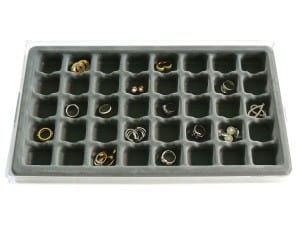 Jewelry storage trays and more jewelry organization ideas on DuctTapeAndDenim.com