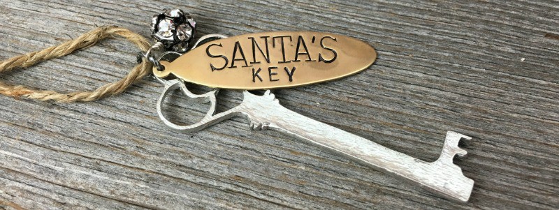 Santa’s Key Christmas Ornament Tutorial {VIDEO}