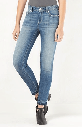 Released hem jeans from Kohls. What to wear to flea markets. | DuctTapeAndDenim.com
