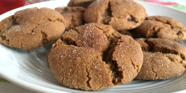 Gingersnap cookies recipe on DuctTapeAndDenim.com