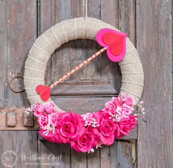 DIY Valentine's Day wreath under 10.00