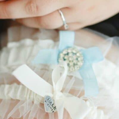 How to Make a Garter: Two Easy Wedding Garters