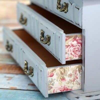 Blue & Pink Jewelry Box DIY, from Dark & Drab to Vintage Style Sweet