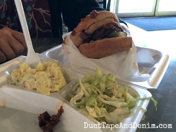 Vitek Barbeque's chopped brisket sandwich, potato salad, and coleslaw | DuctTapeAndDenim.com