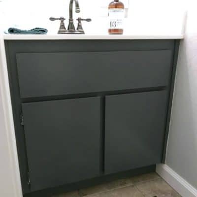 How to Paint Bathroom Cabinets the Easy Way