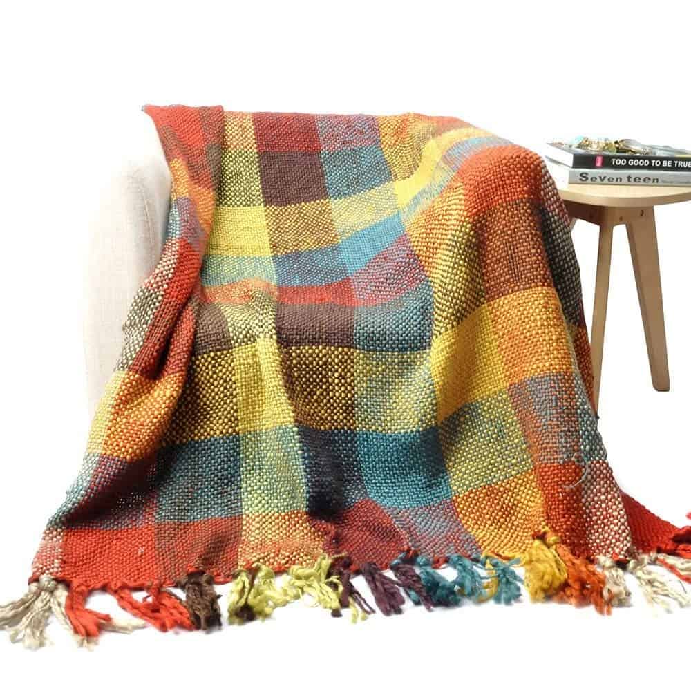 Where to Get the Best Cheap Fall Throw Blankets