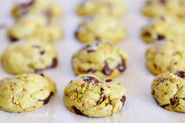 pistachio-cookies-horiz-photo